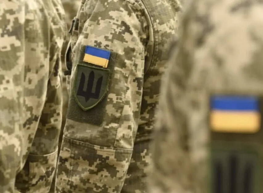 Since its launch, the Ukrainian Veterans Foundation hotline has ...